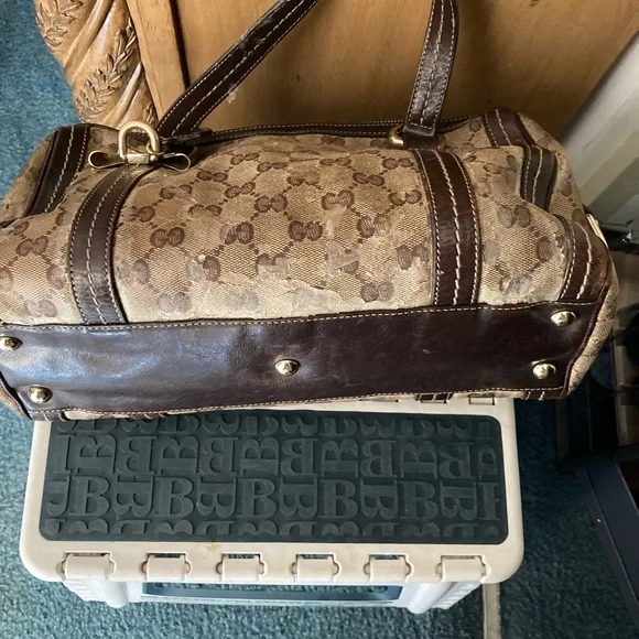 Authentic Gucci Bag - Picture 3 of 13